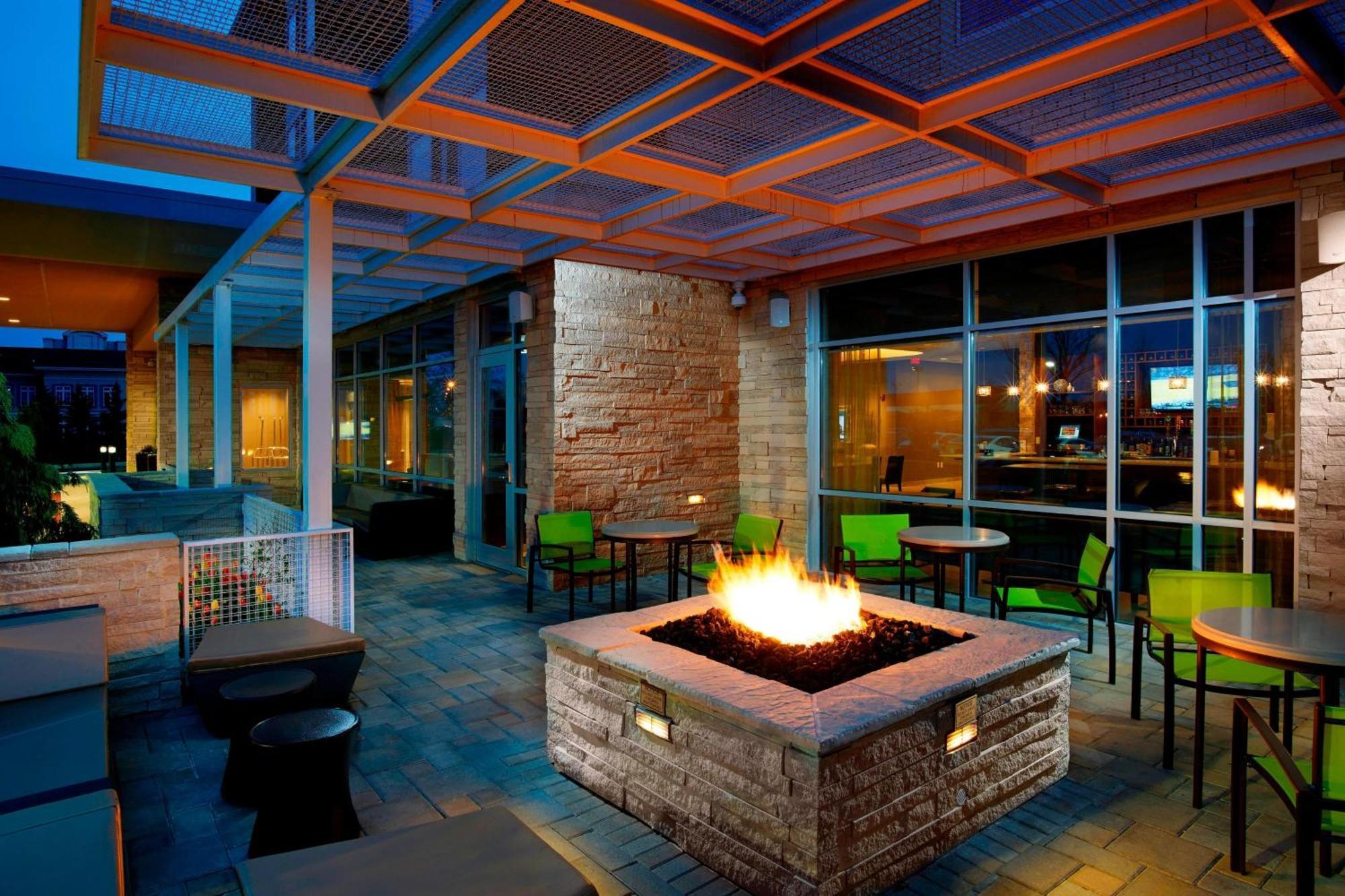 Springhill Suites By Marriott Dayton Beavercreek Extérieur photo